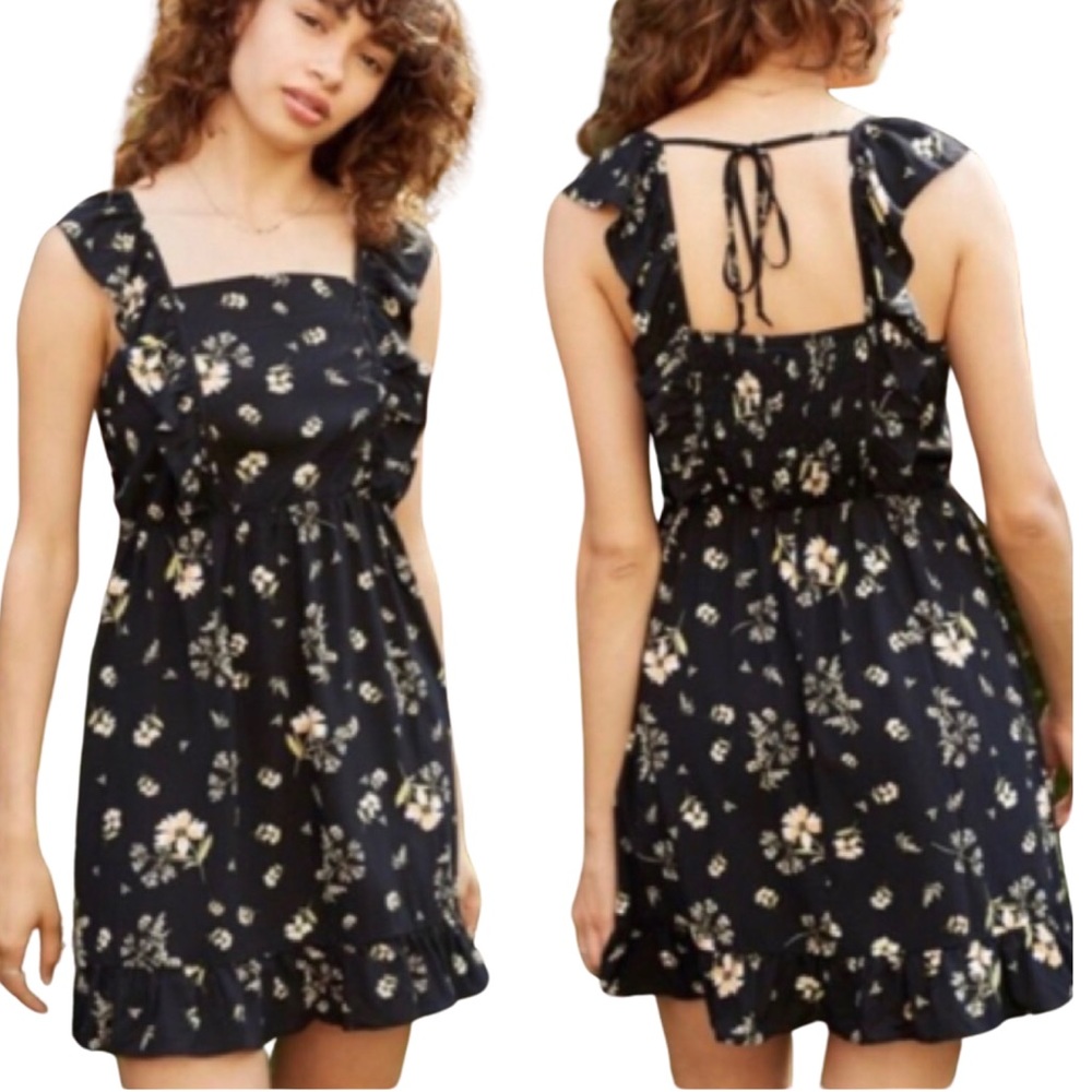 Sleeveless Ruffle Apron Front Short Dress